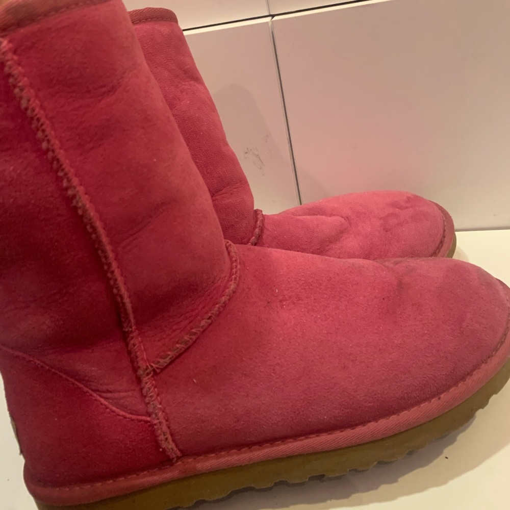 Pink UGG boots - Picture 5 of 12